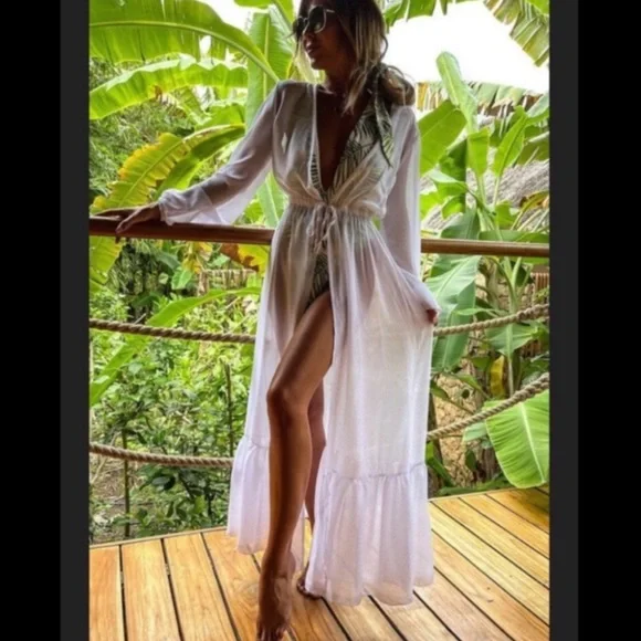 #49 White Kimono/Duster w/Bubble Sleeves - Picture 1 of 6